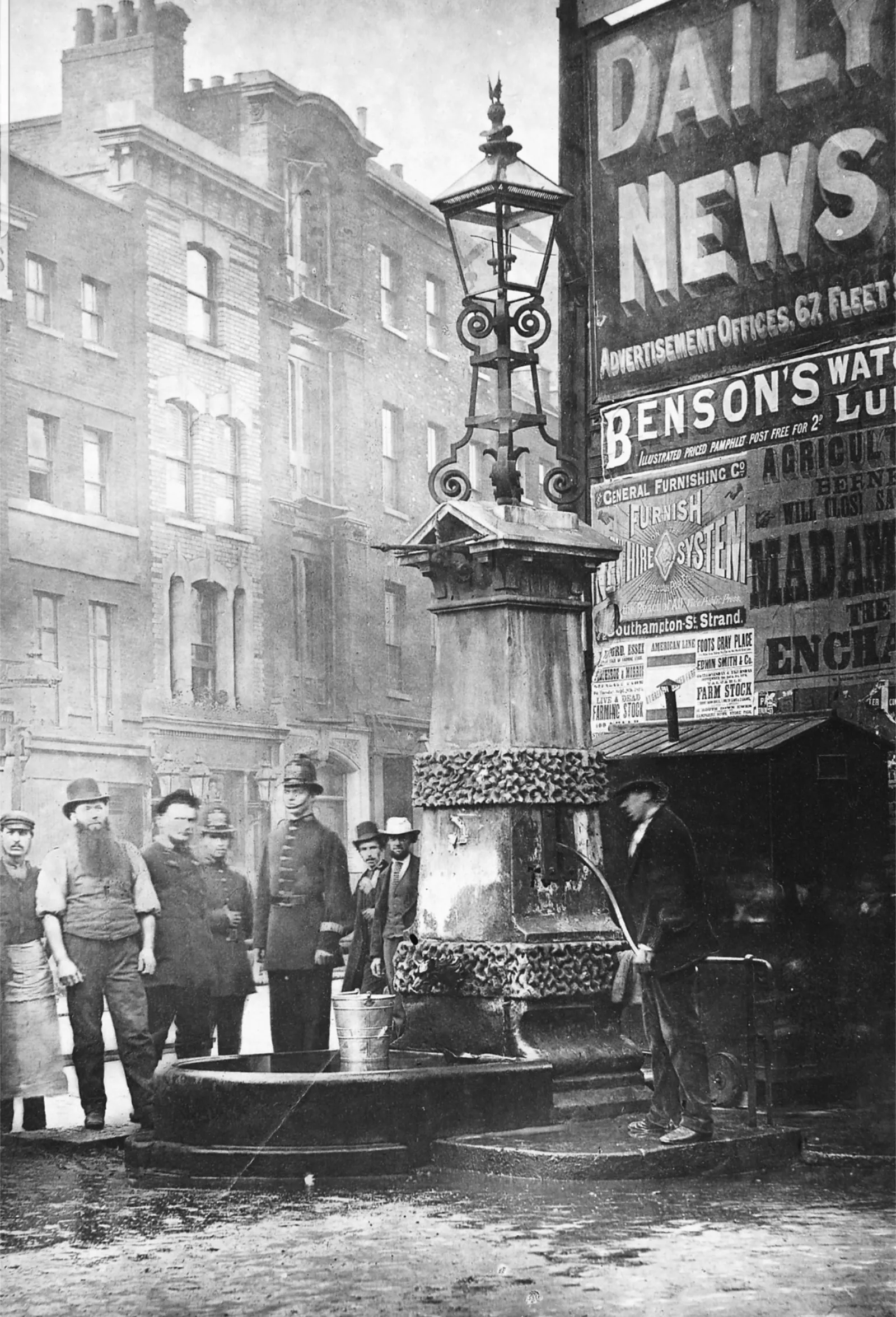 Historische Aufnahme der Aldgate Pump